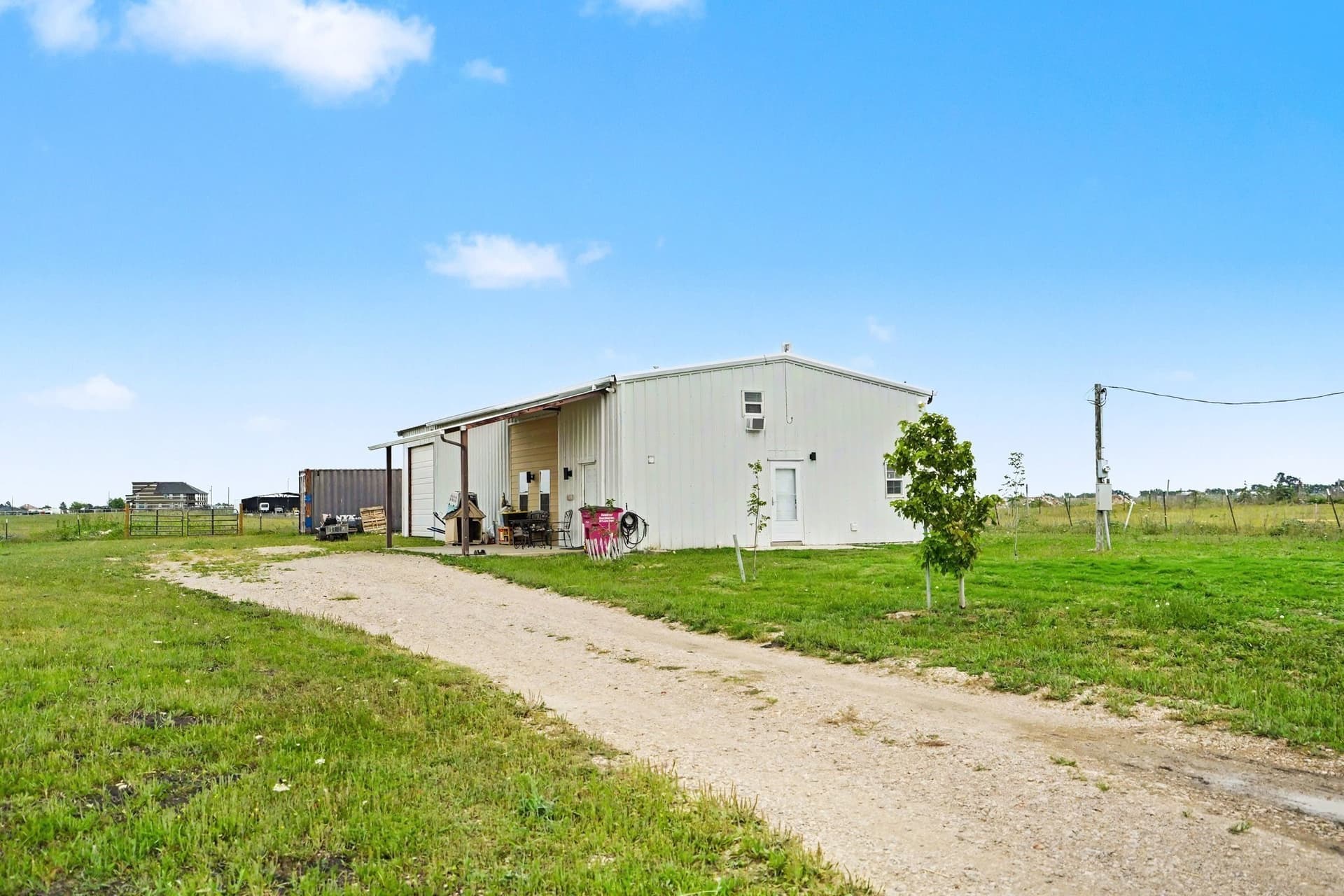 10.14 acres in Kaufman County gallery image 2