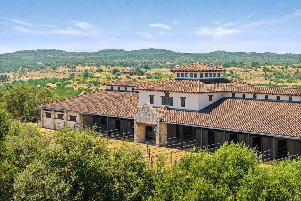 21 acres in Travis County - photo 9
