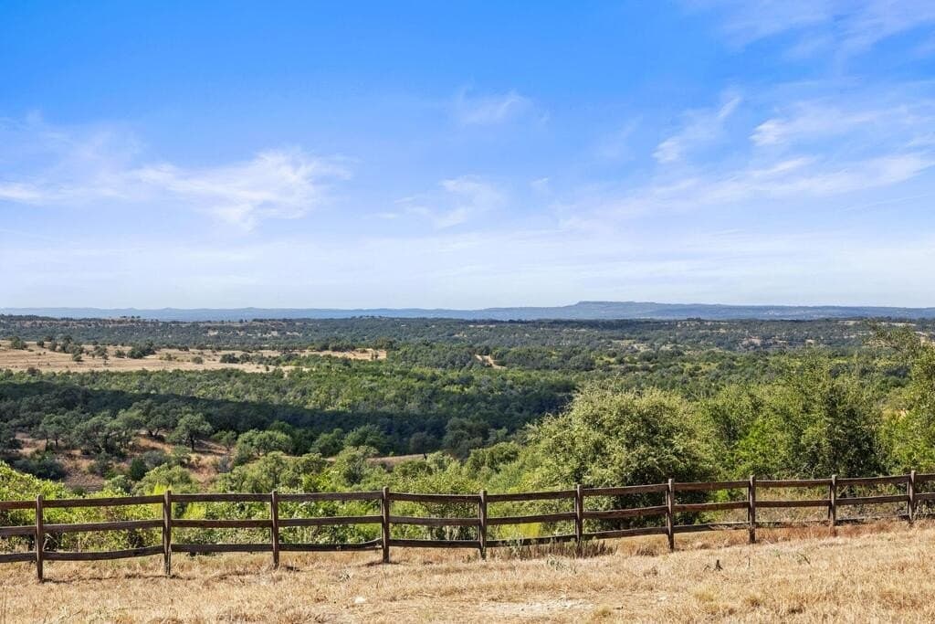 21 acres in Travis County - photo 7