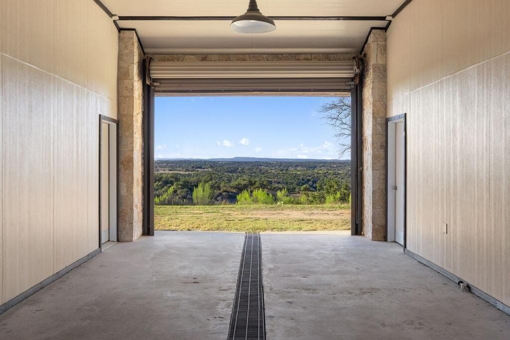 21 acres in Travis County - photo 20