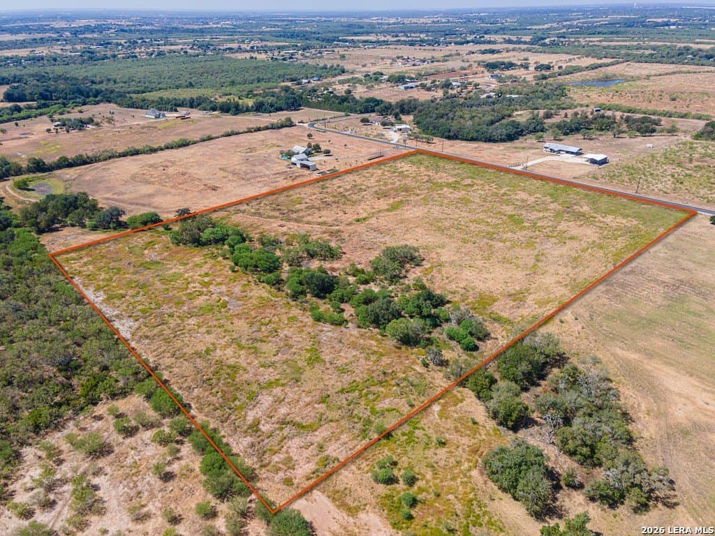 17 acres in Bexar County - photo 2