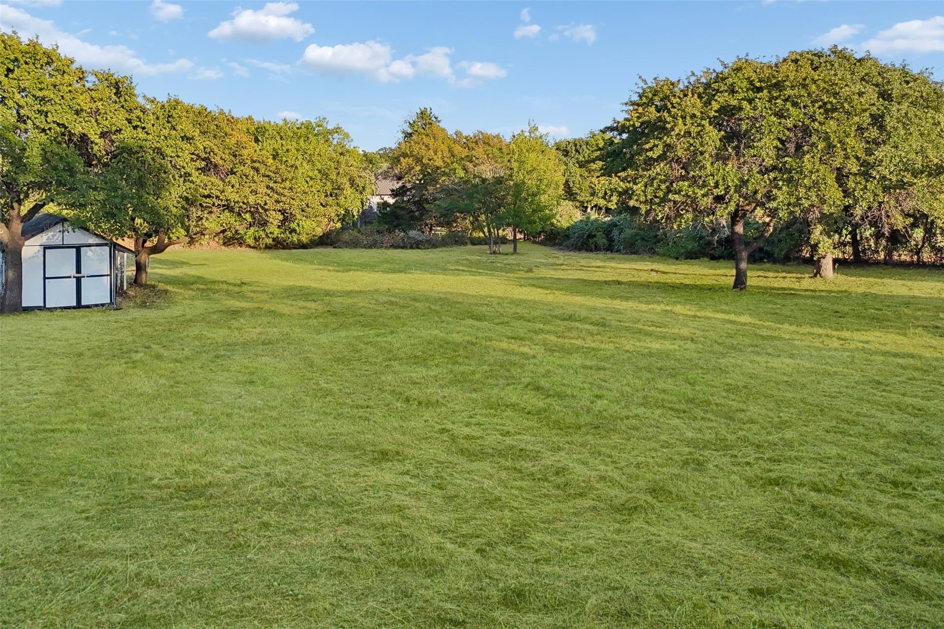 3 acres in Tarrant County - photo 9