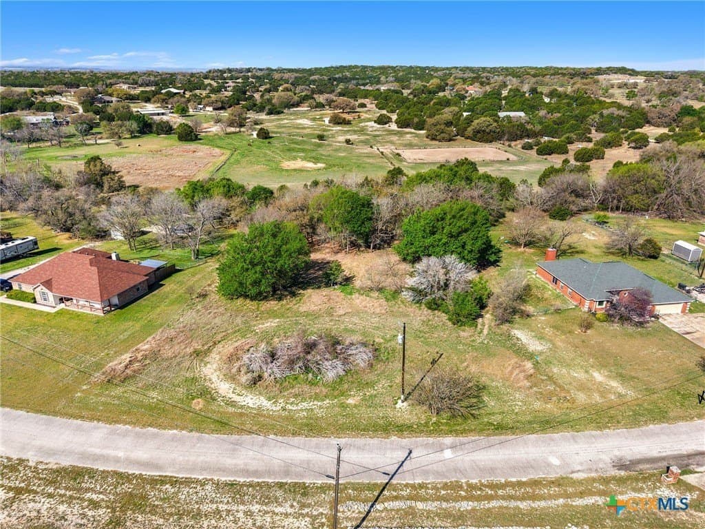 1.35 acres in Lampasas County featured view