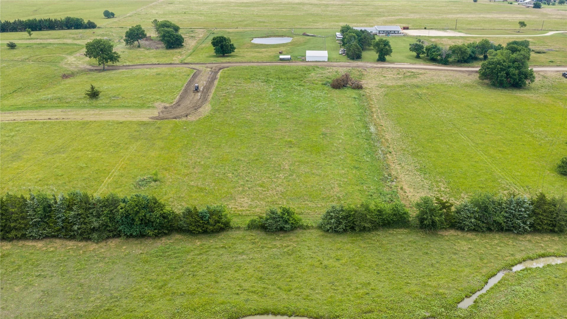 1.42 acres in Lamar County - photo 4