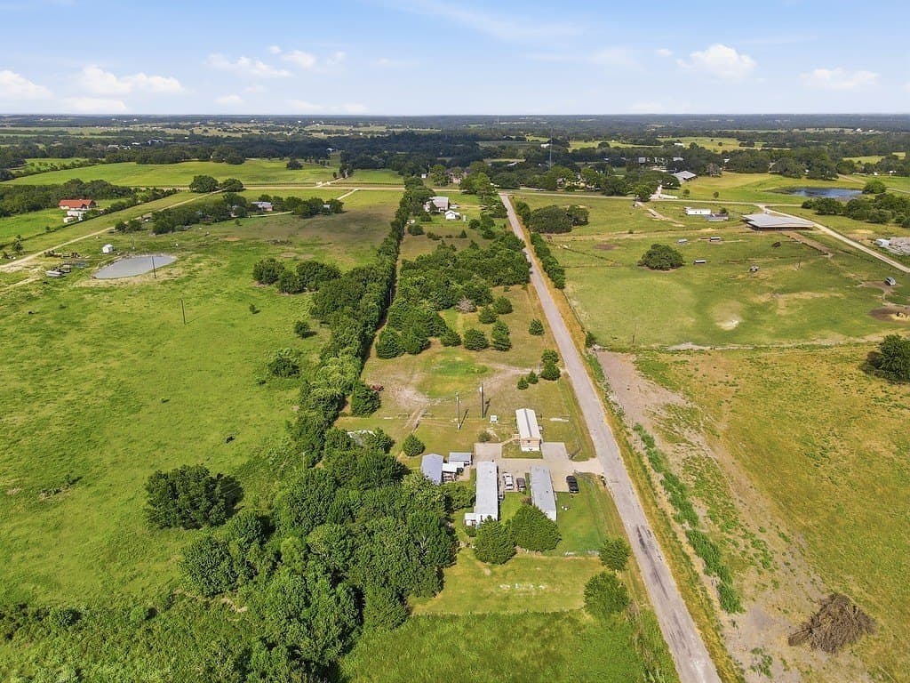 5.56 acres in Washington County - photo 8