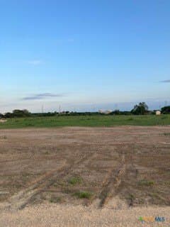 1.43 acres in Guadalupe County