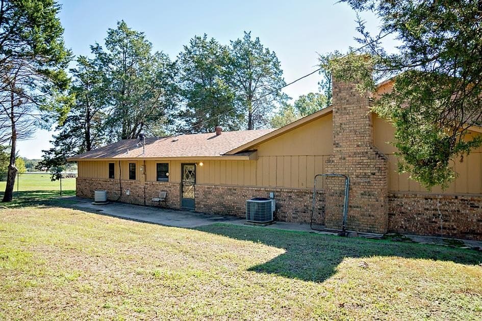 42.78 acres in Henderson County - photo 32