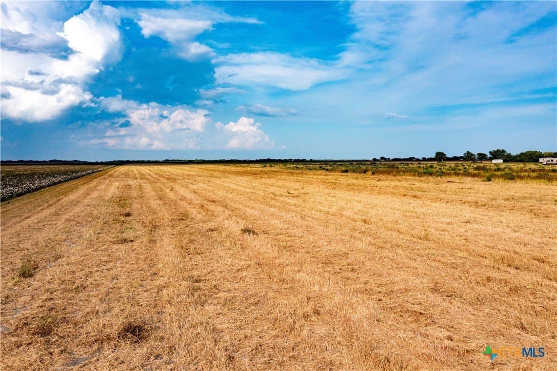 12.05 acres in Calhoun County