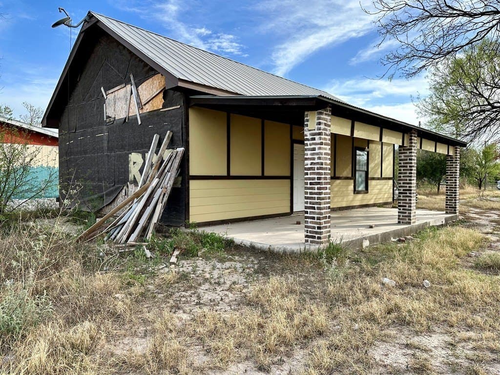 20,000 acres in Maverick County gallery image 2