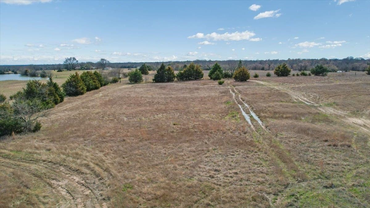 23.19 acres in Hunt County - photo 18