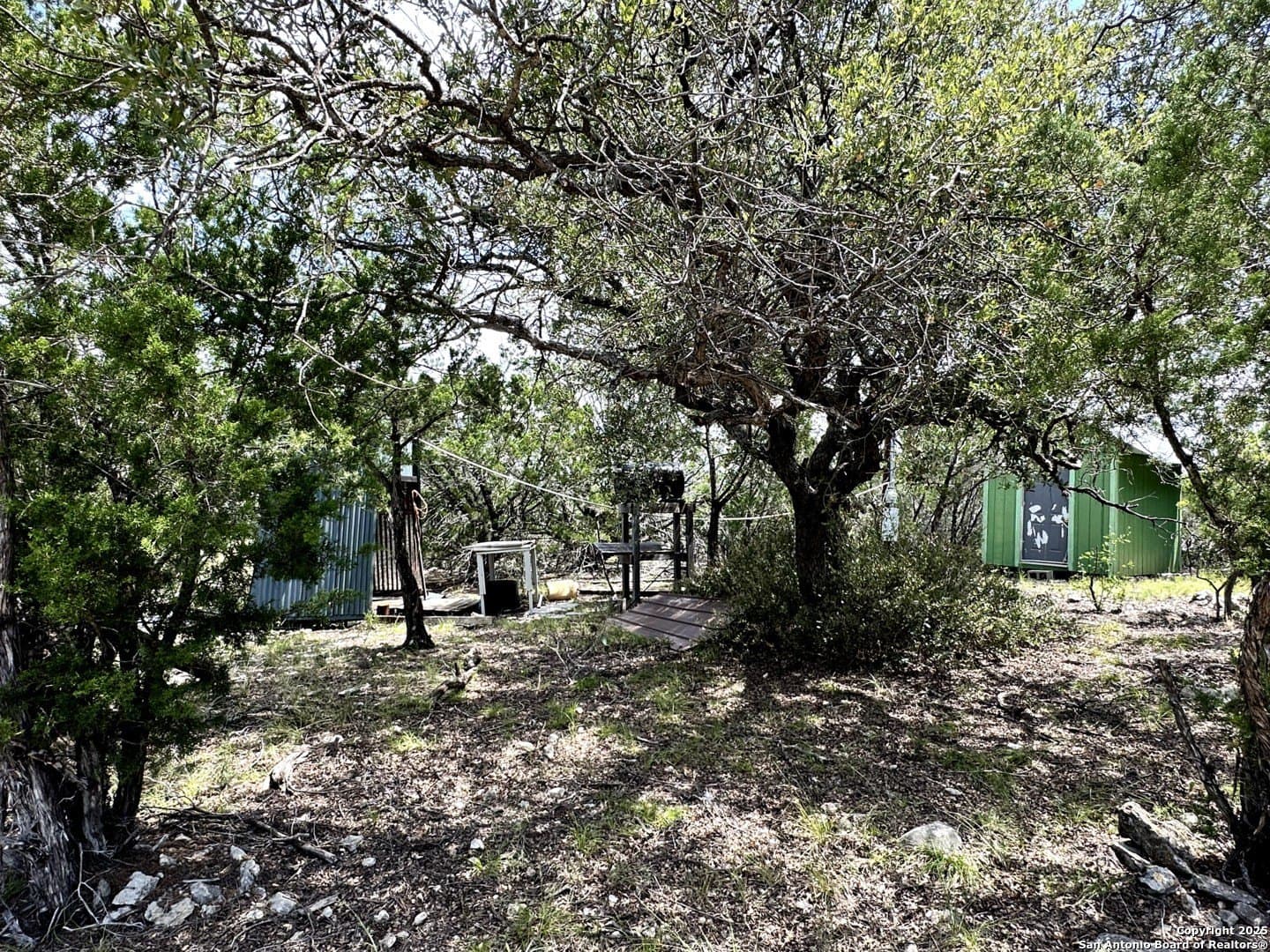 40 acres in Edwards County - photo 13