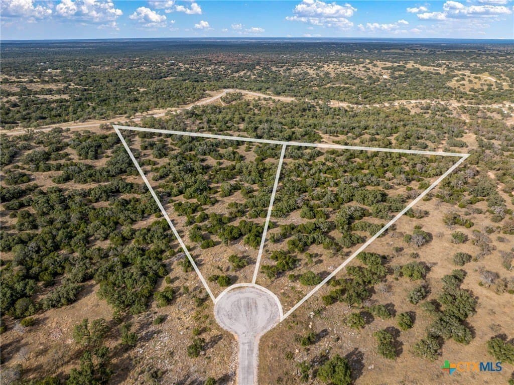 10.4 acres in San Saba County gallery image 2