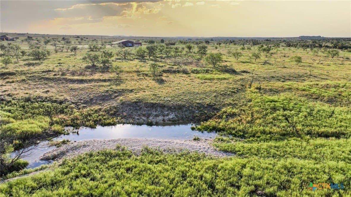 10.1 acres in Lampasas County gallery image 2
