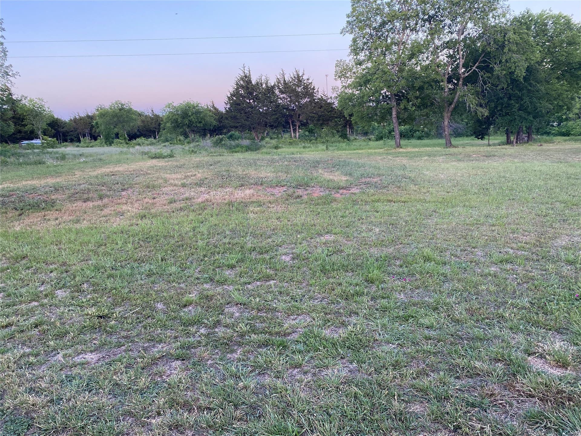 1.45 acres in Johnson County