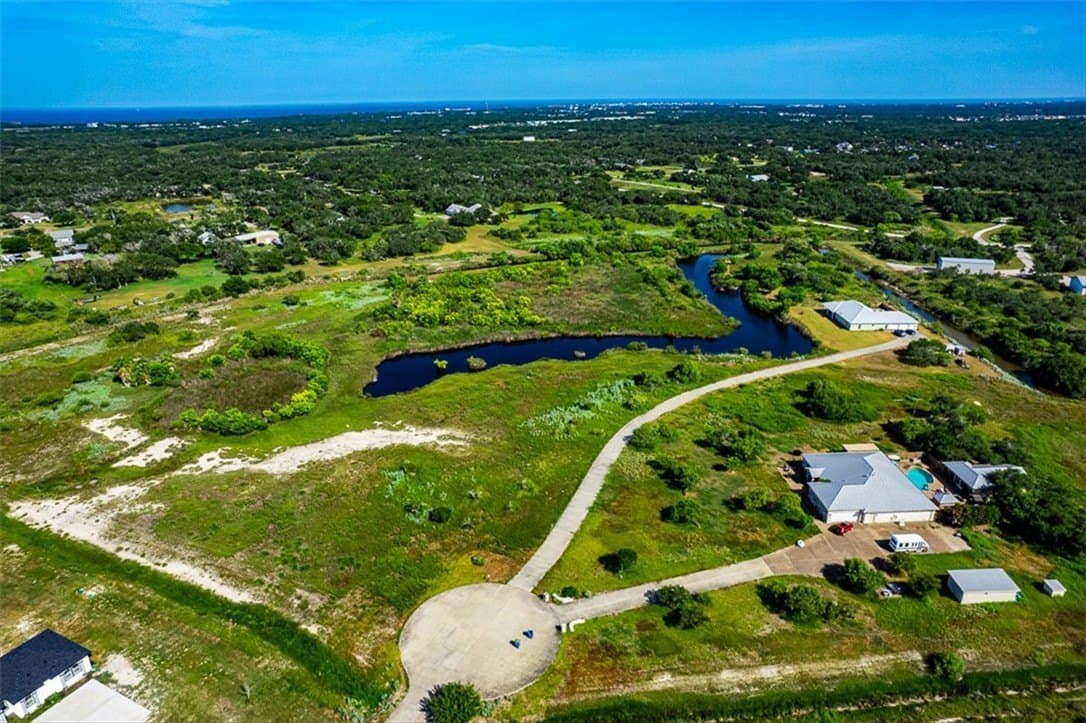 7.71 acres in Aransas County gallery image 3