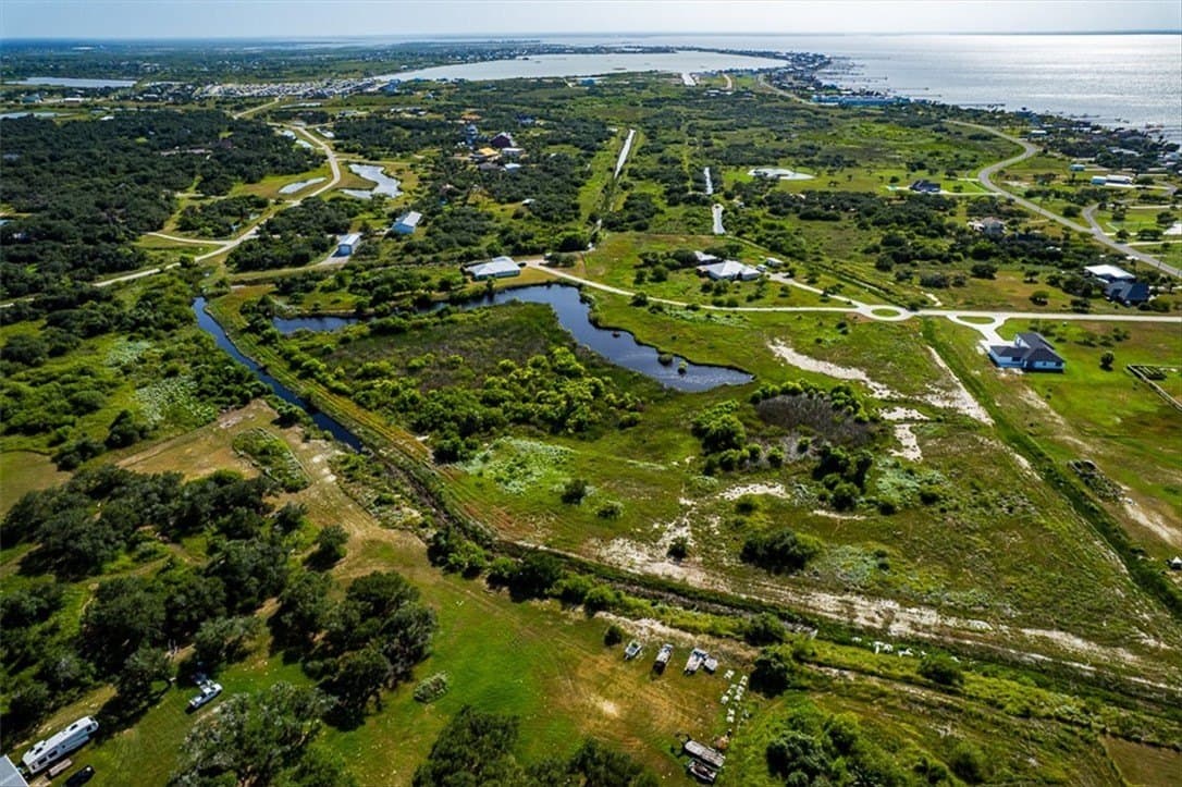 7.71 acres in Aransas County - photo 13