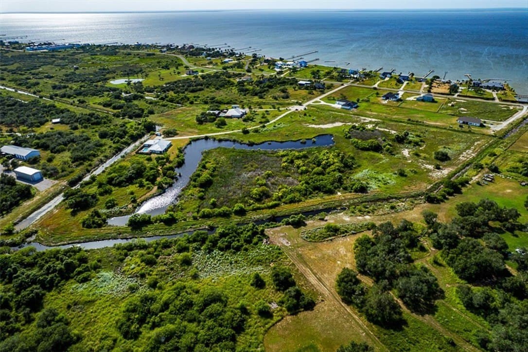 7.71 acres in Aransas County - photo 10