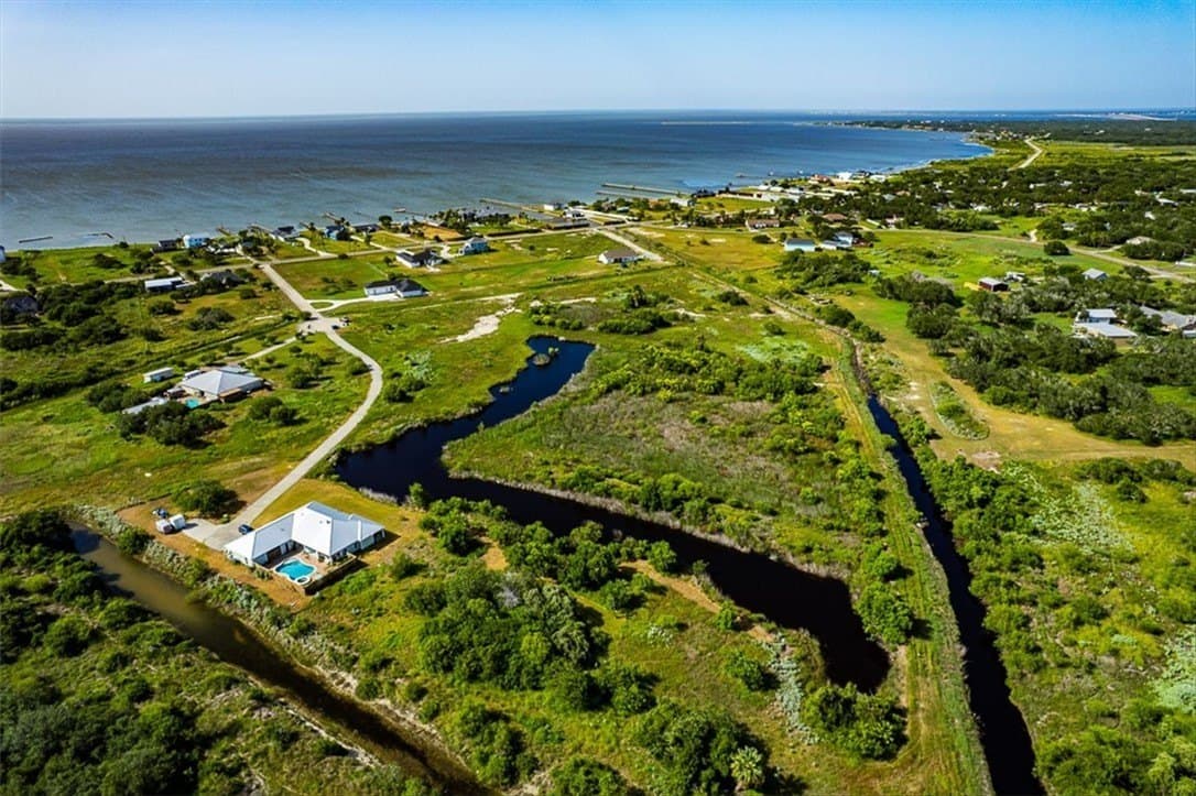 7.71 acres in Aransas County - photo 7