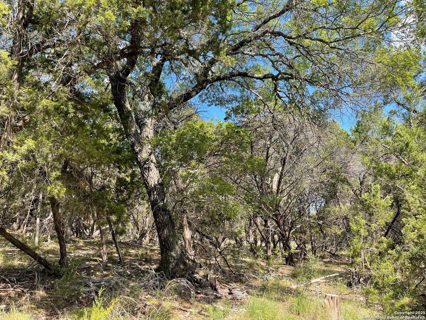 0.73 acres in Bandera County
