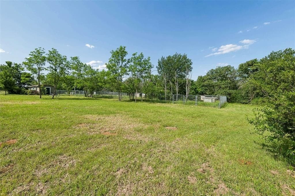 23.3 acres in Wise County gallery image 3