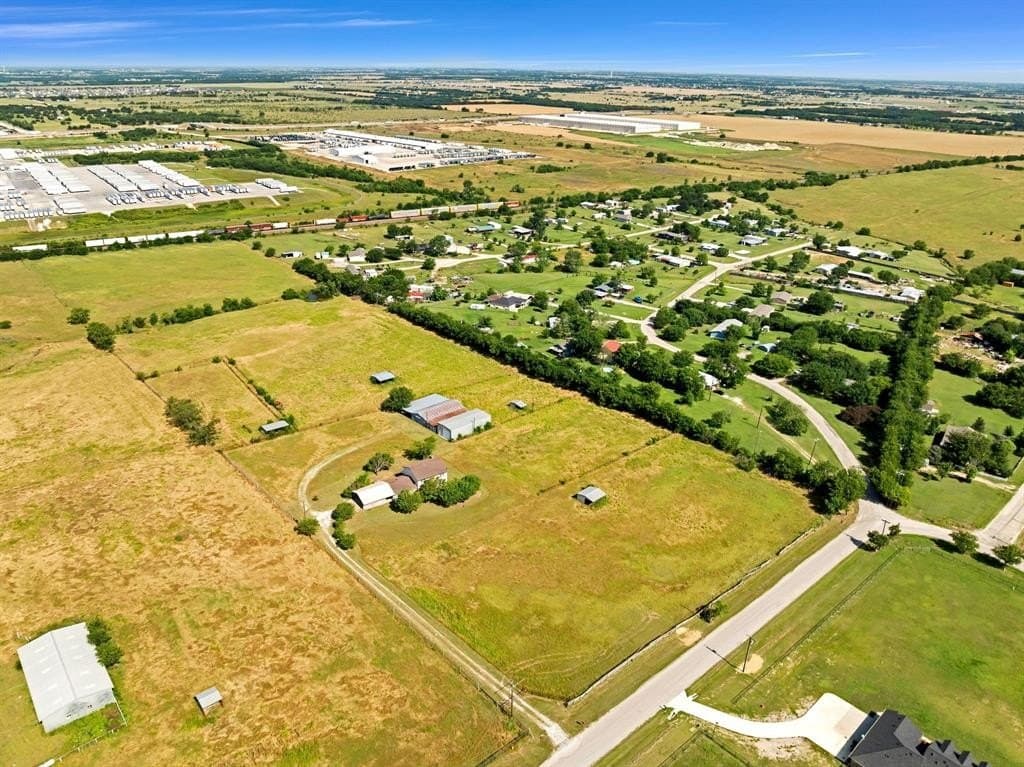 16.46 acres in Denton County gallery image 4