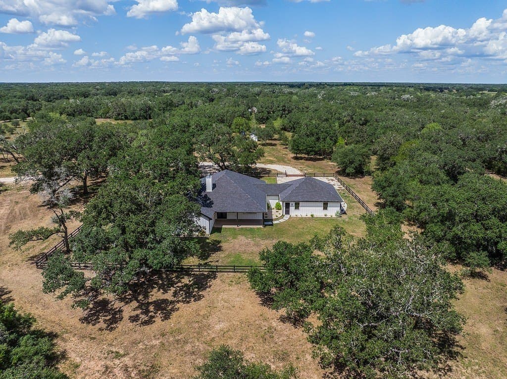 9.42 acres in Colorado County - photo 13