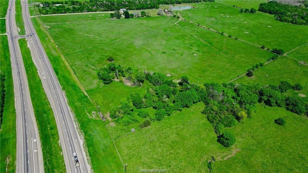 21.8 acres in Burleson County - photo 8