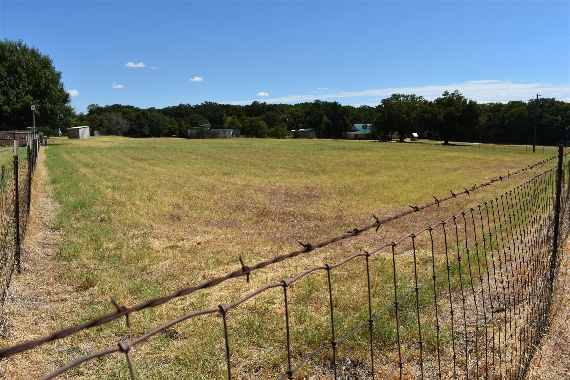 2 acres in Johnson County - photo 3