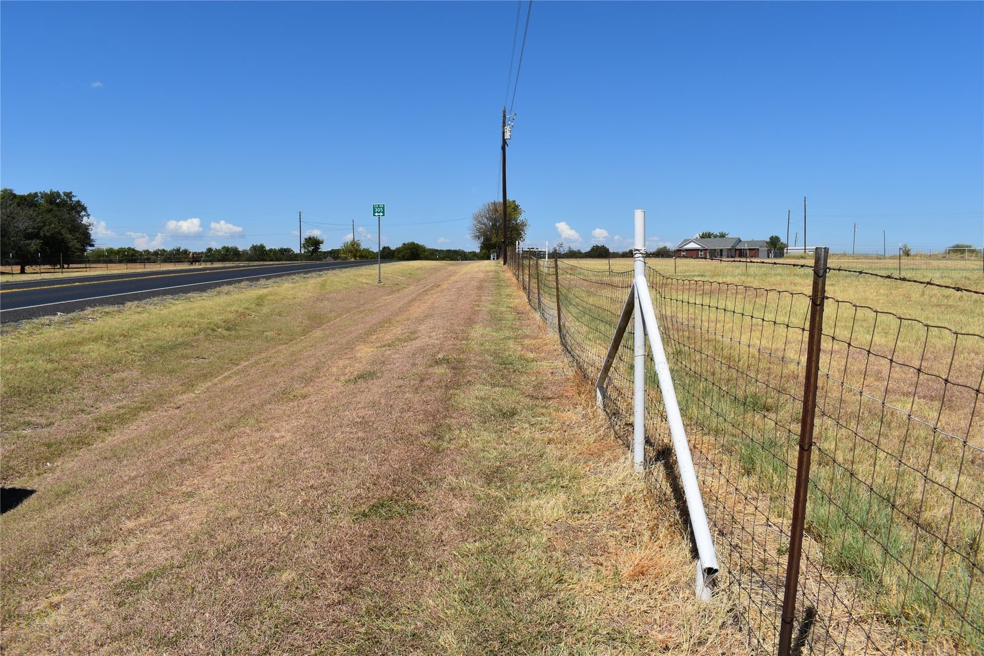 2 acres in Johnson County - photo 4