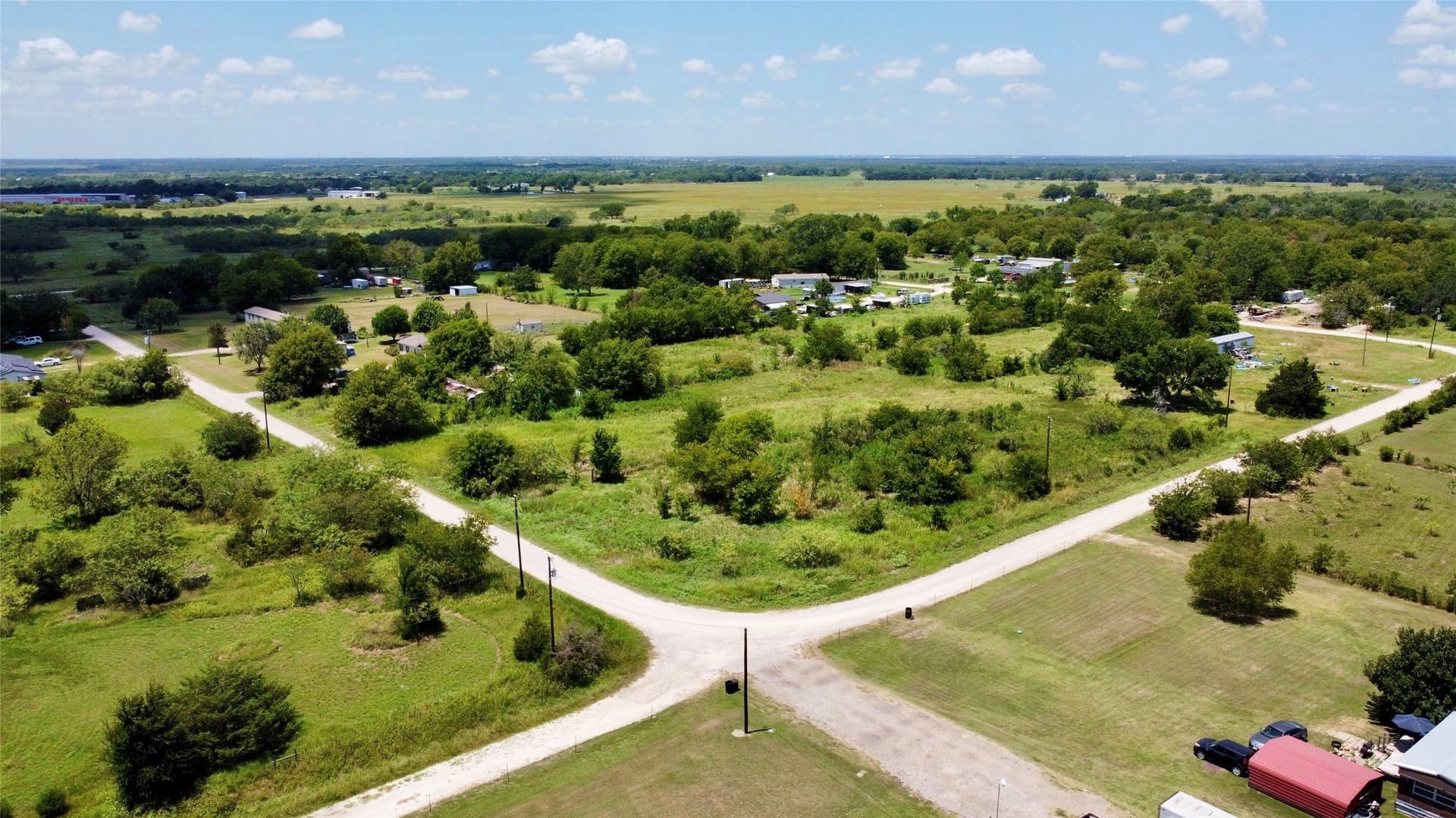 1.87 acres in Navarro County gallery image 3