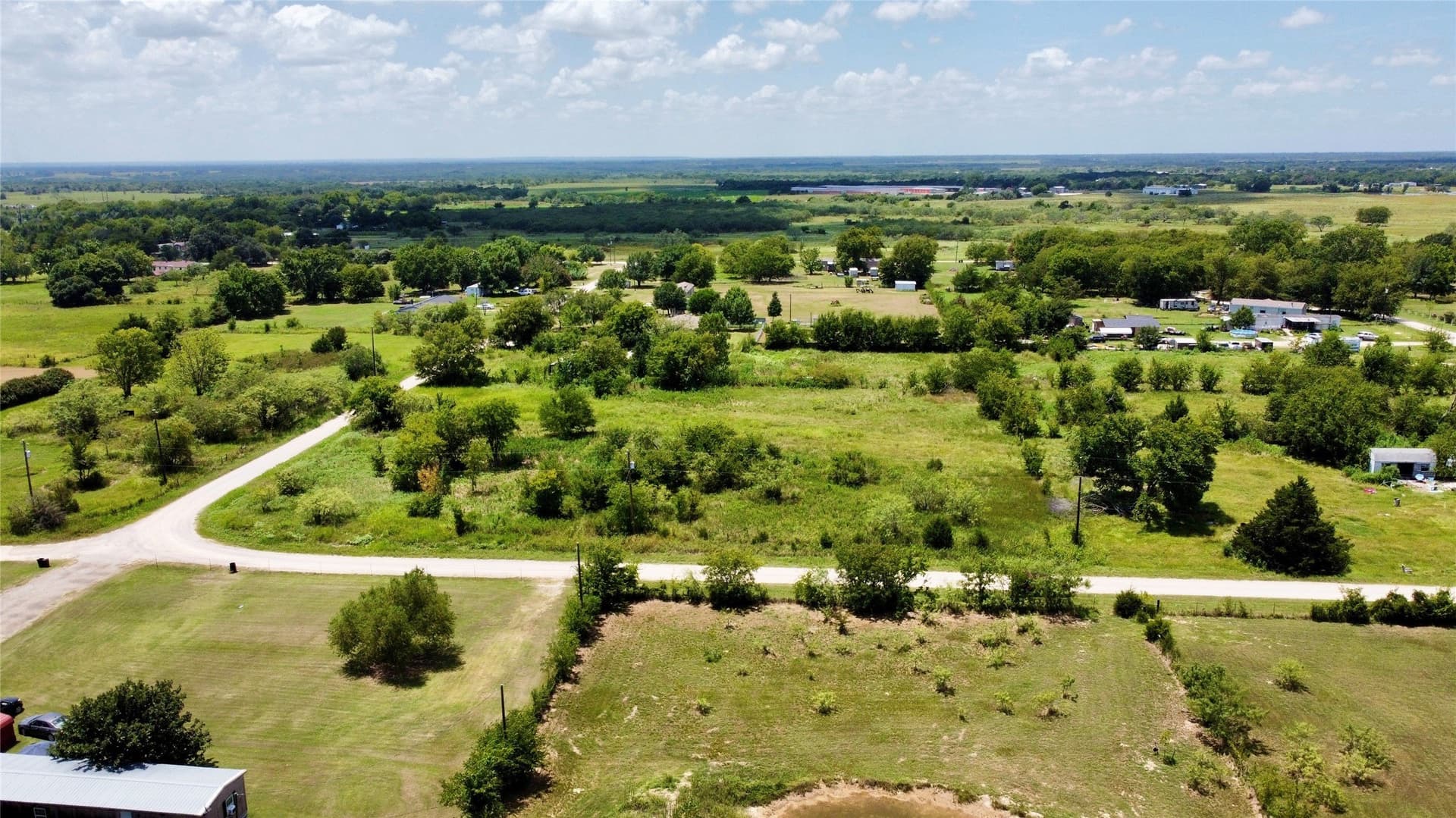 1.87 acres in Navarro County