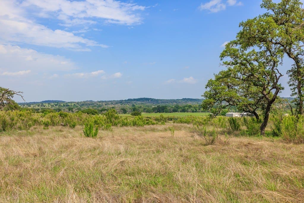 95.16 acres in Gillespie County - photo 22