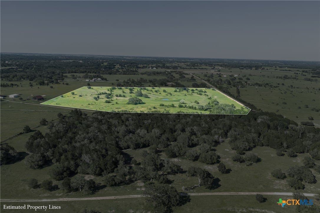 23.59 acres in Fayette County - photo 8
