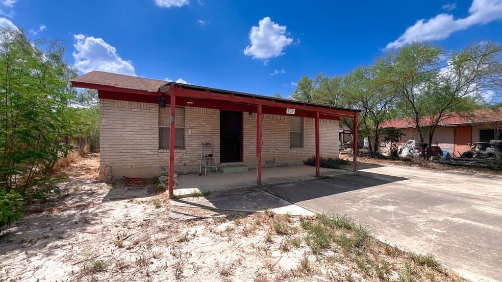 12,375 acres in Maverick County gallery image 3