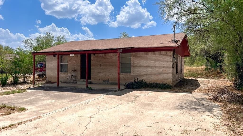 12,375 acres in Maverick County