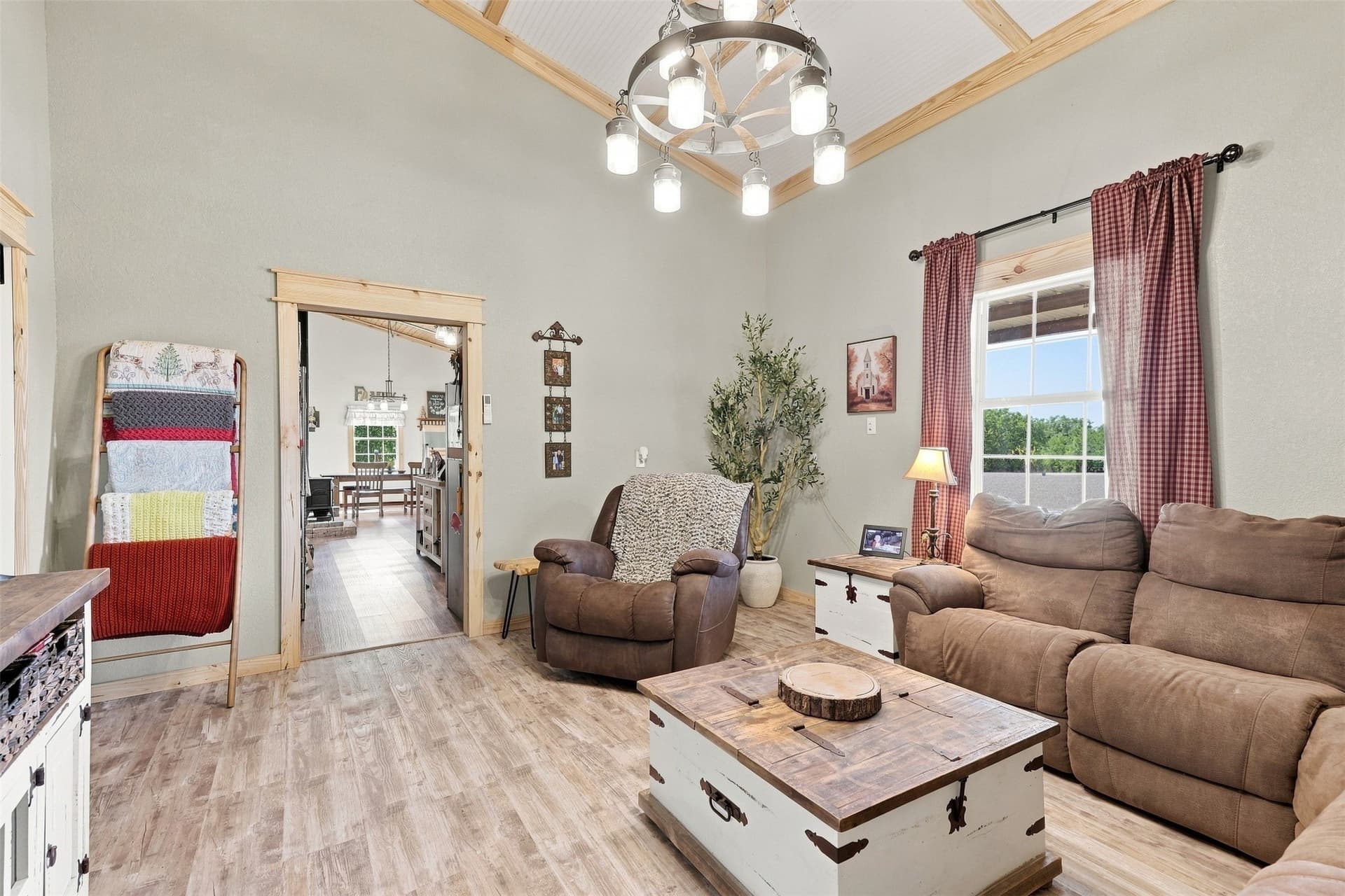 10 acres in Parker County - photo 8