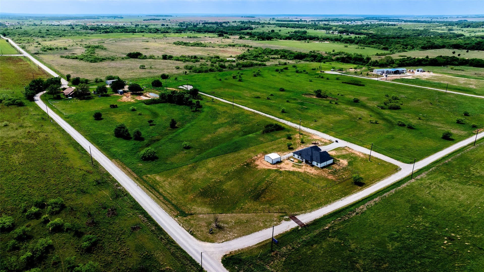 12 acres in Montague County - photo 10