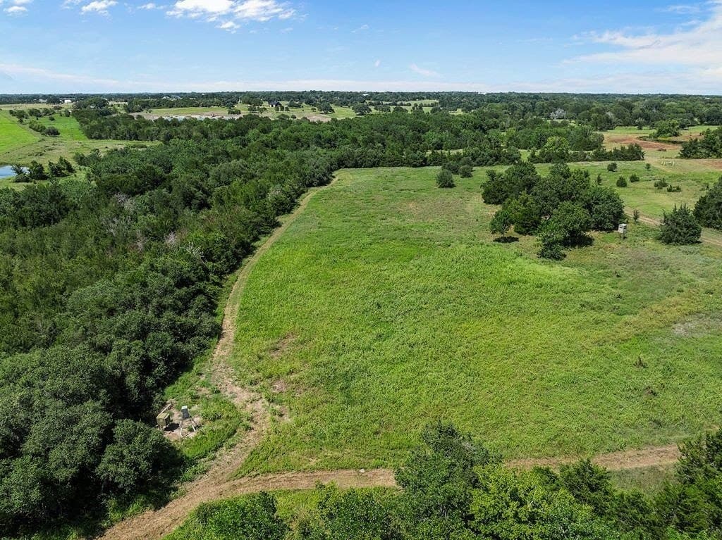 33.43 acres in Fayette County gallery image 4