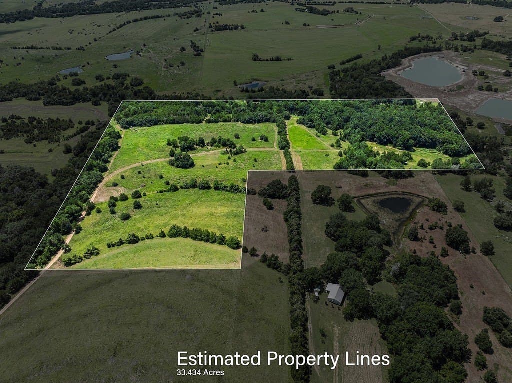 33.43 acres in Fayette County