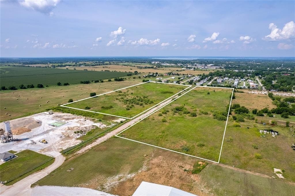 21.14 acres in Hill County gallery image 2