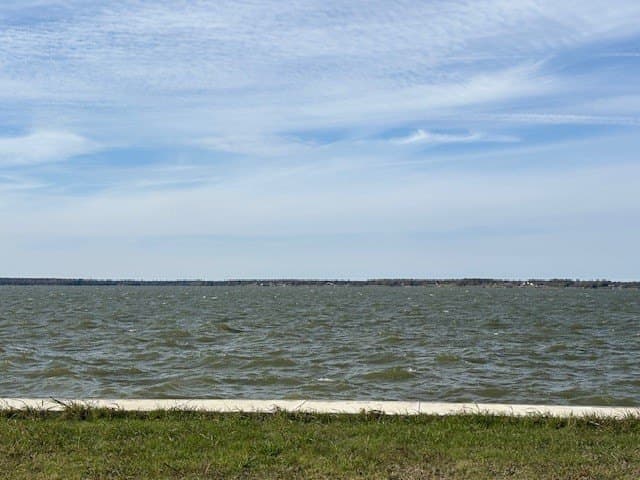 1.01 acres in Navarro County - photo 11