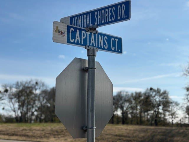 1.01 acres in Navarro County - photo 6