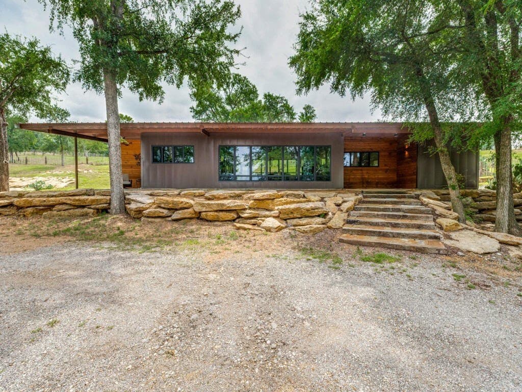 4.77 acres in Cooke County - photo 8