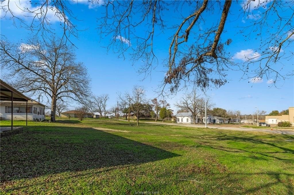 0.72 acres in Burleson County featured view