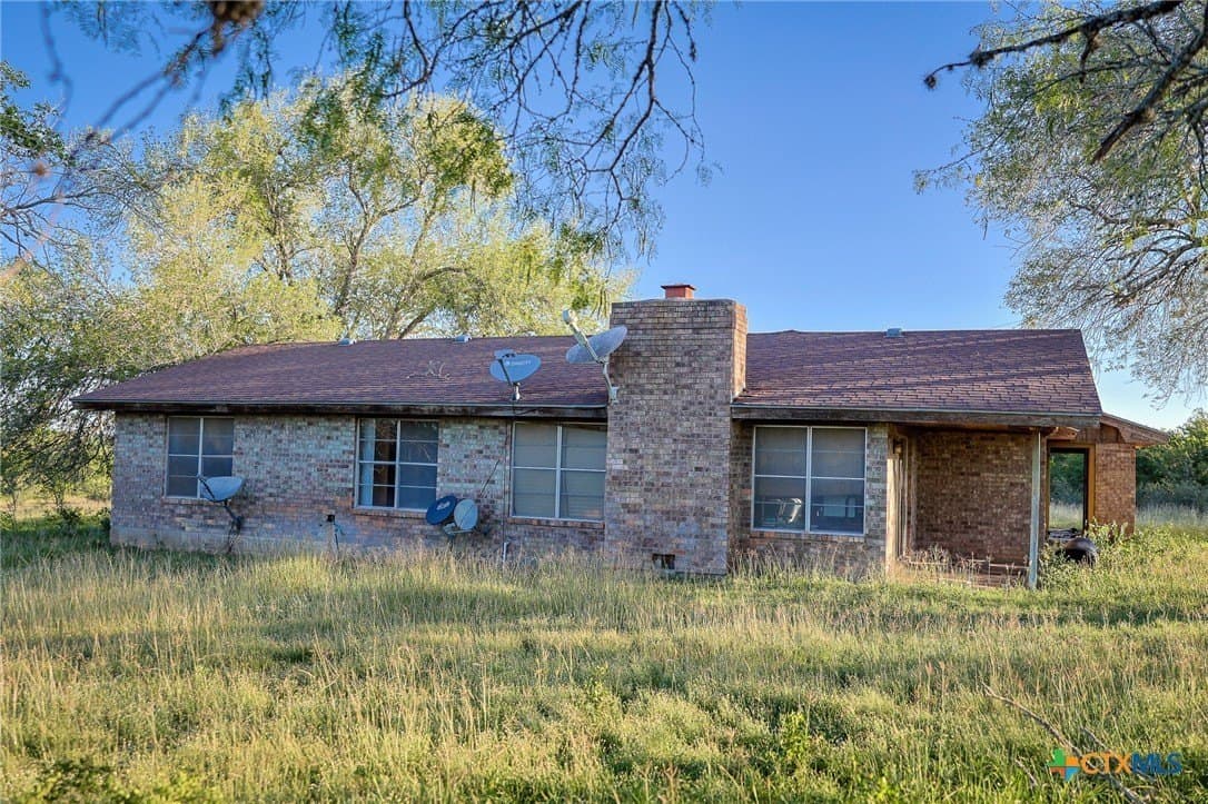 453 acres in Bee County - photo 24