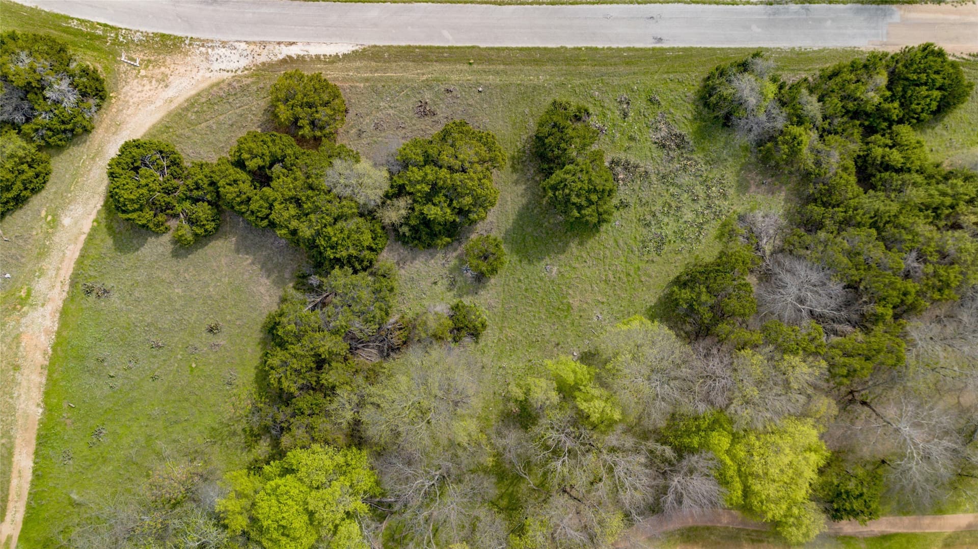 0.26 acres in Hill County - photo 11