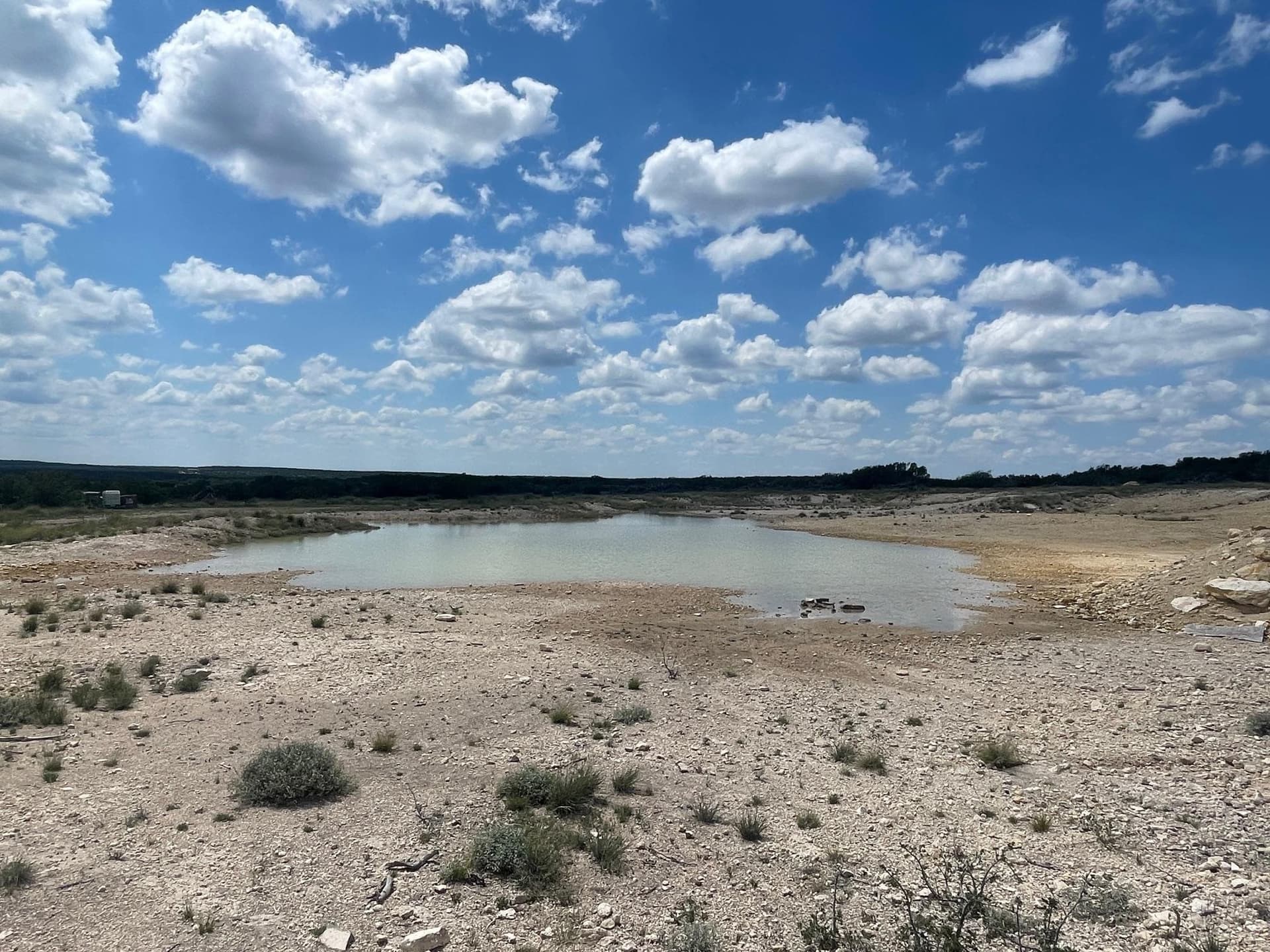 70 acres in Val Verde County gallery image 2