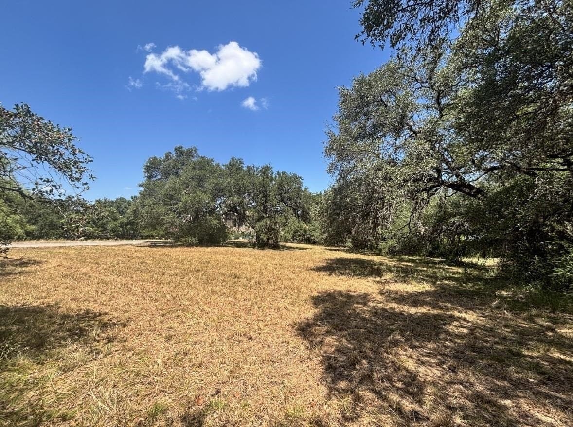 0.53 acres in Llano County - photo 10