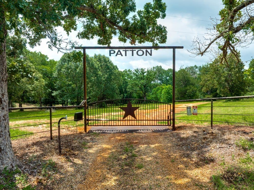 38 acres in ANDERSON County - photo 56