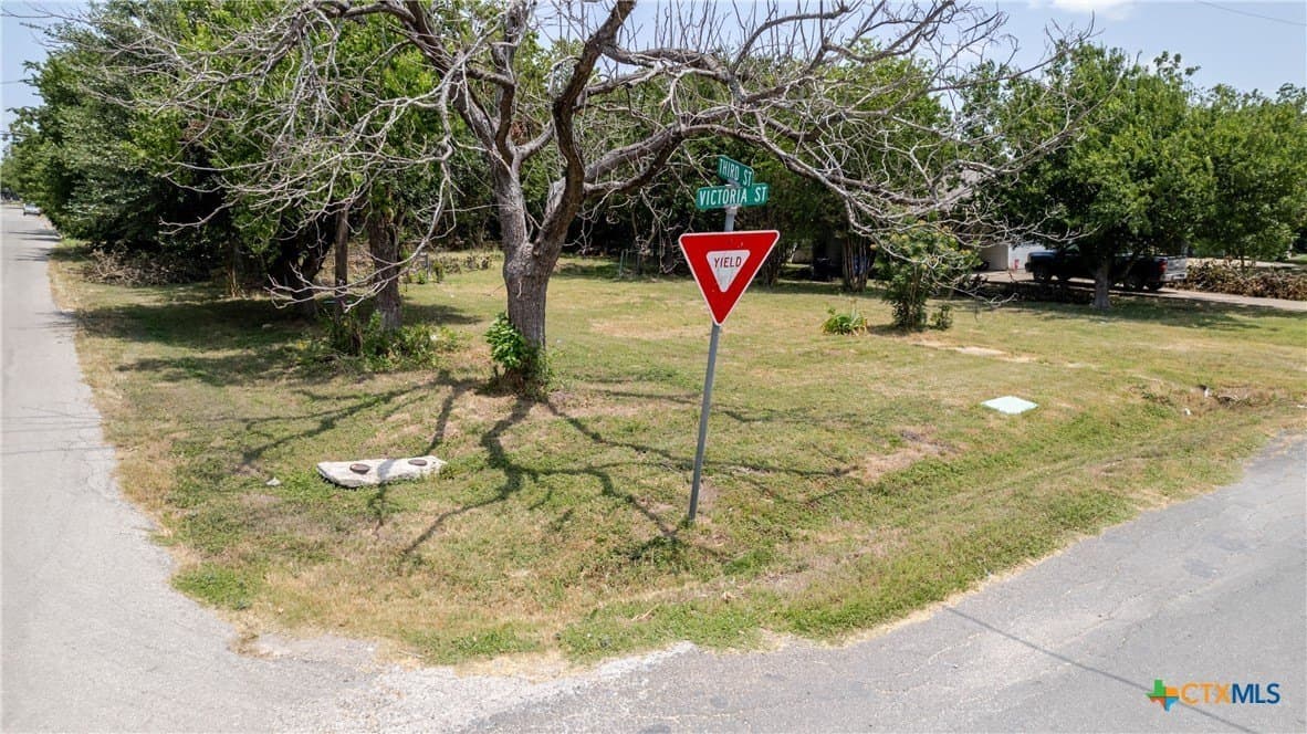 0.2 acres in Williamson County - photo 10